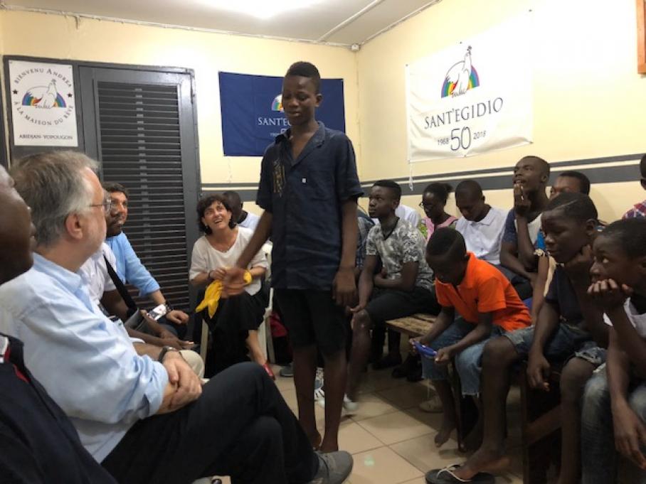 SANT’EGIDIO IS IN THE HEART OF AFRICA AMID THE EXPECTATIONS OF THE POOR AND THE YOUNG. ANDREA RICCARDI’S VISIT TO THE  IVORY COAST